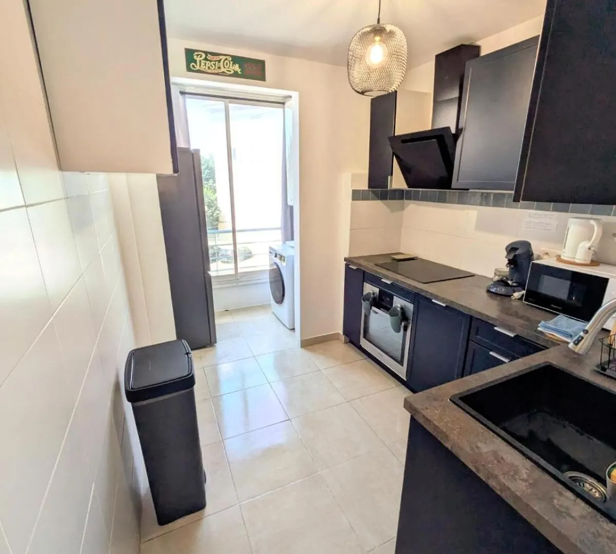 Antibes Centre, Joli 3 Pieces Apartment