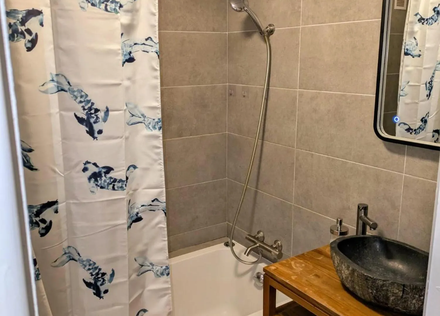 Antibes Centre, Joli 3 Pieces Apartment